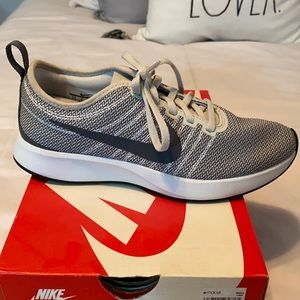 New women’s Nike shoes